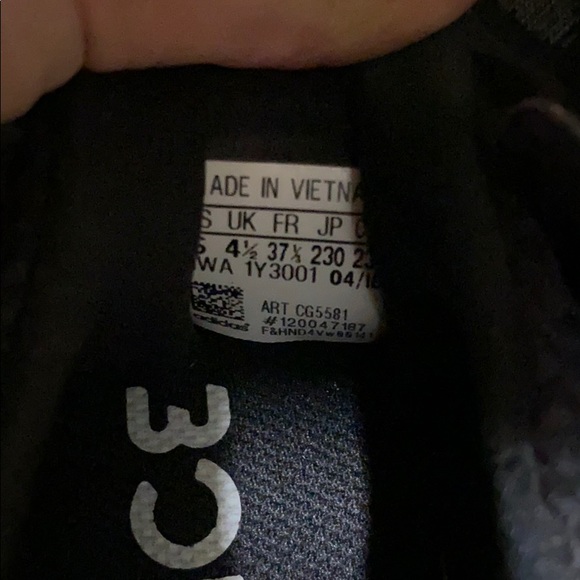 Adidas Bounce Sneakers - Picture 4 of 4